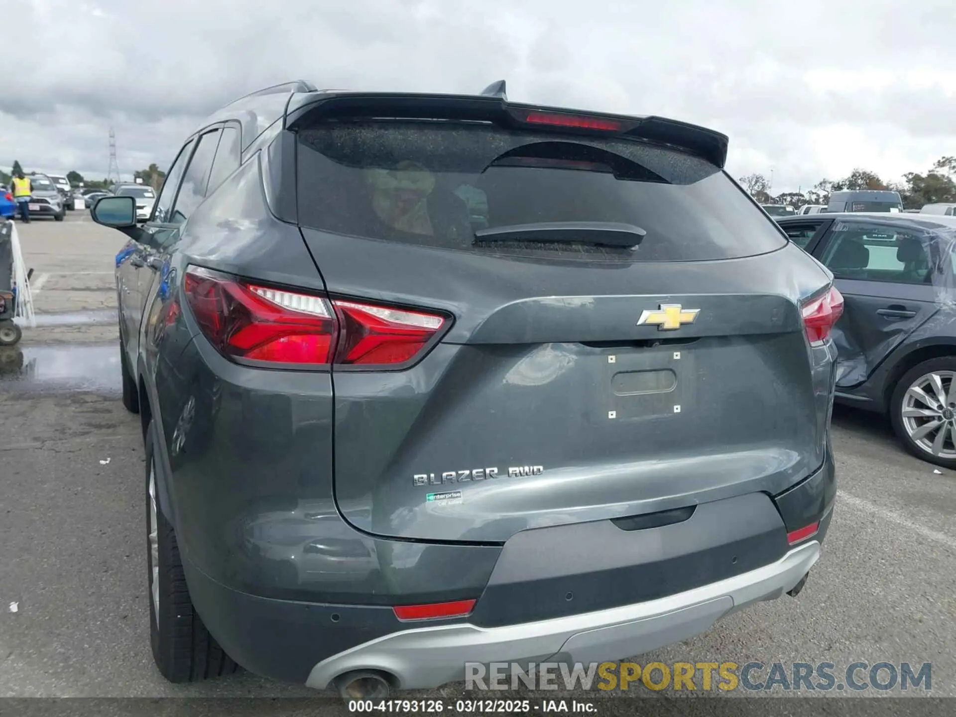 3 fotografías del automóvil dañado 3GNKBGRS6KS682367 CHEVROLET BLAZER 2019