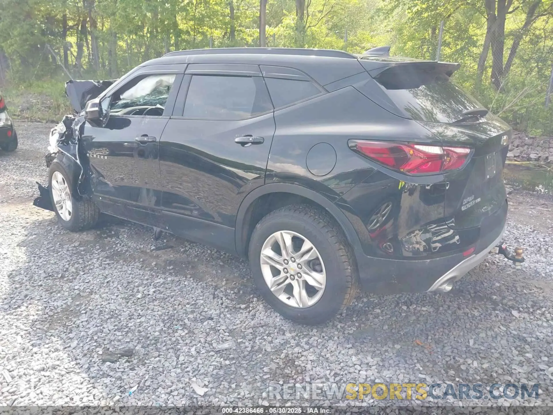 3 fotografías del automóvil dañado 3GNKBGRSXKS676491 CHEVROLET BLAZER 2019