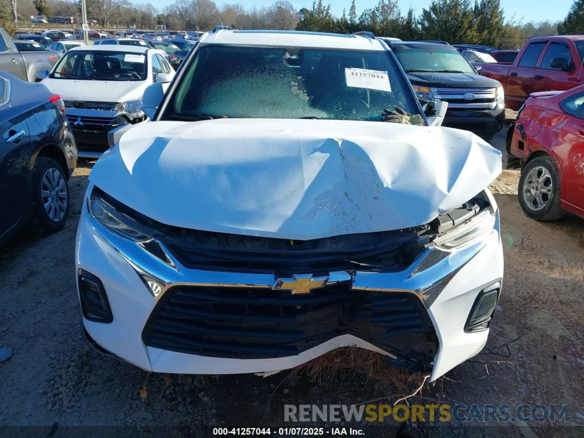 12 fotografías del automóvil dañado 3GNKBHRS0KS661570 CHEVROLET BLAZER 2019