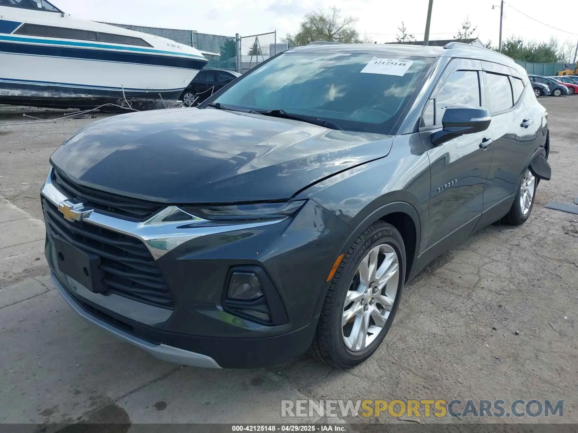 2 fotografías del automóvil dañado 3GNKBHRS6KS677627 CHEVROLET BLAZER 2019