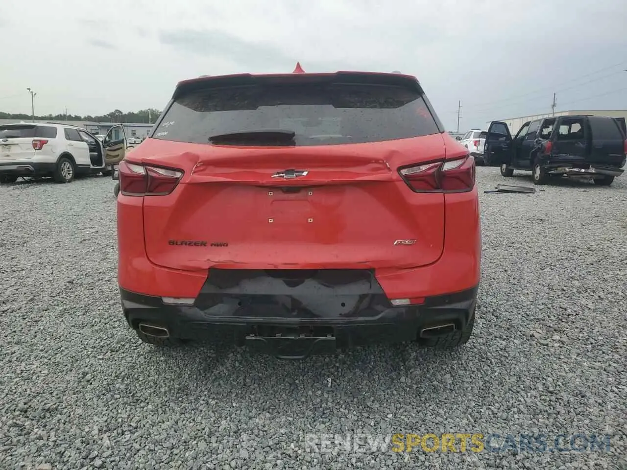 6 fotografías del automóvil dañado 3GNKBJRS7KS691785 CHEVROLET BLAZER 2019
