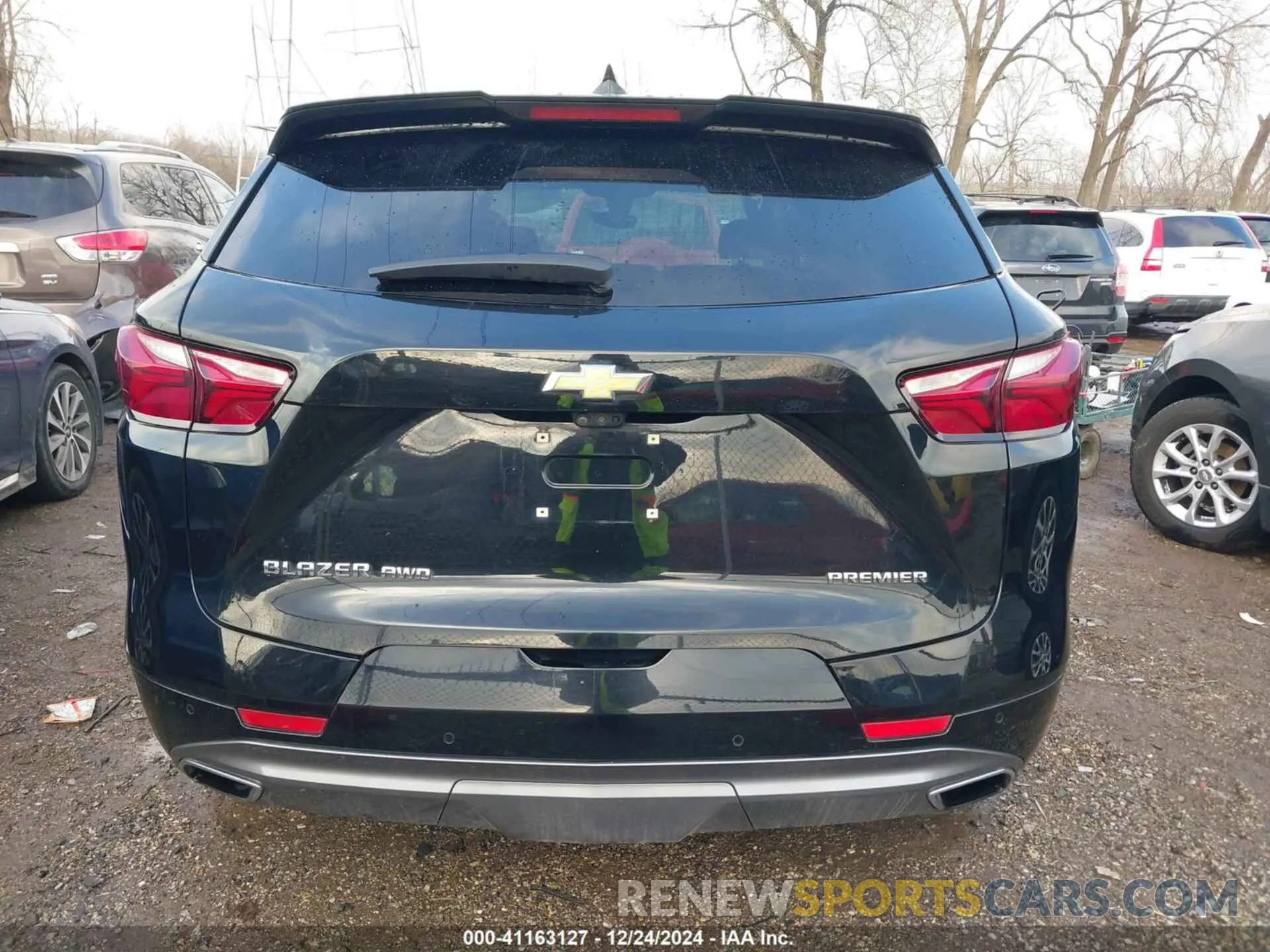16 fotografías del automóvil dañado 3GNKBKRS8KS697942 CHEVROLET BLAZER 2019