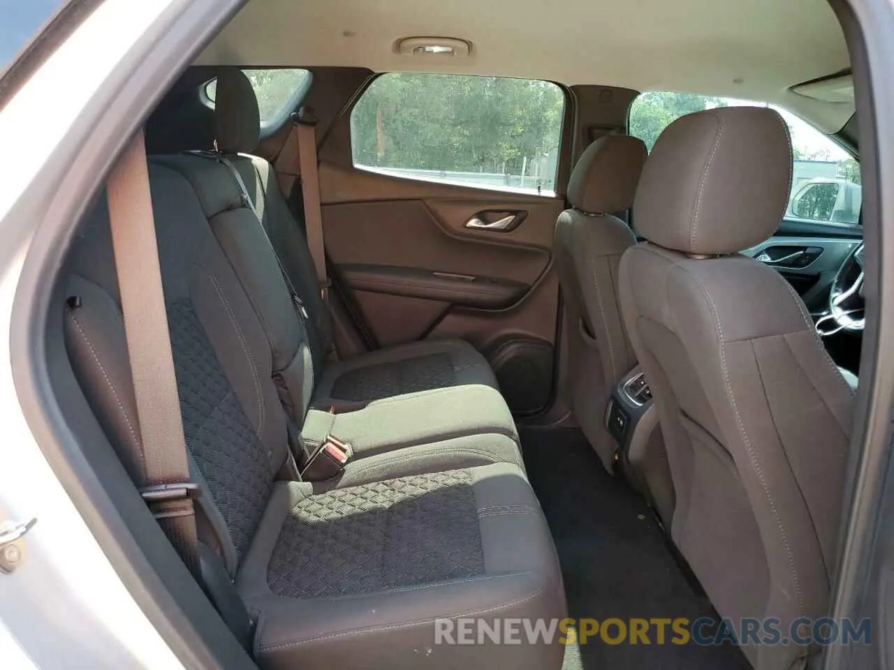 11 fotografías del automóvil dañado 3GNKBBRA0LS543315 CHEVROLET BLAZER 2020