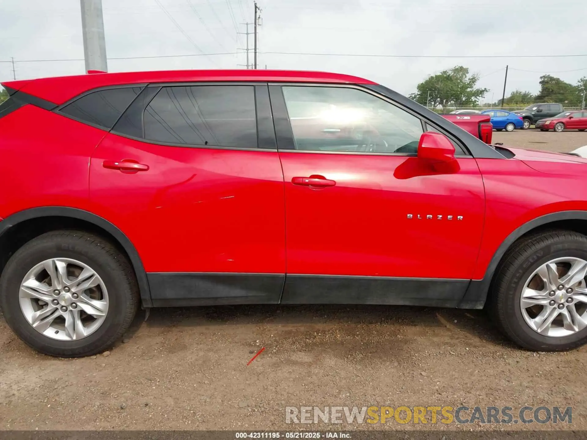 13 fotografías del automóvil dañado 3GNKBBRA2LS699128 CHEVROLET BLAZER 2020