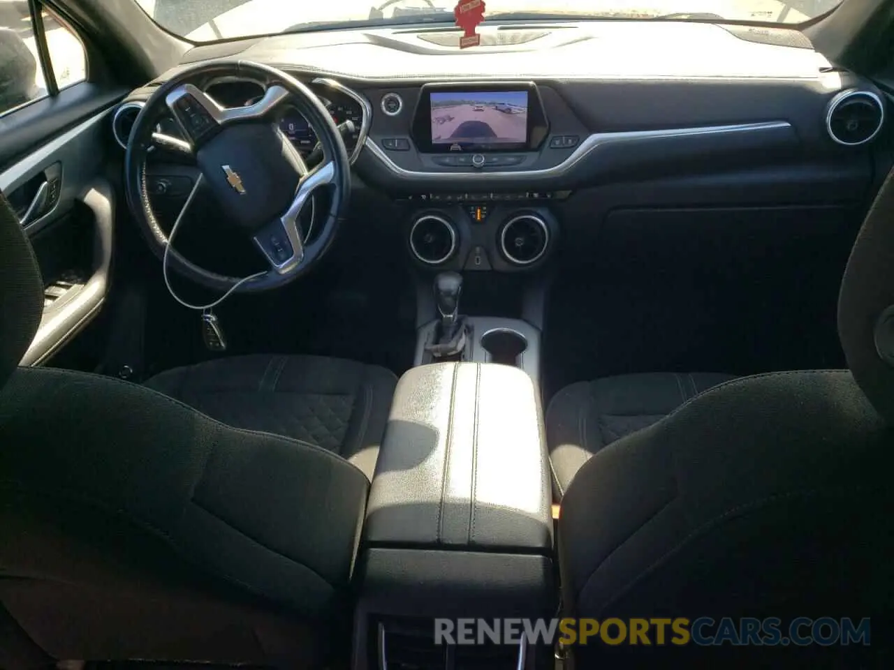 8 fotografías del automóvil dañado 3GNKBBRA3LS606939 CHEVROLET BLAZER 2020