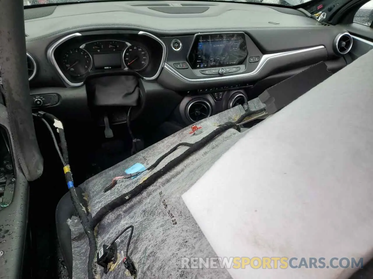 8 fotografías del automóvil dañado 3GNKBBRA3LS663819 CHEVROLET BLAZER 2020