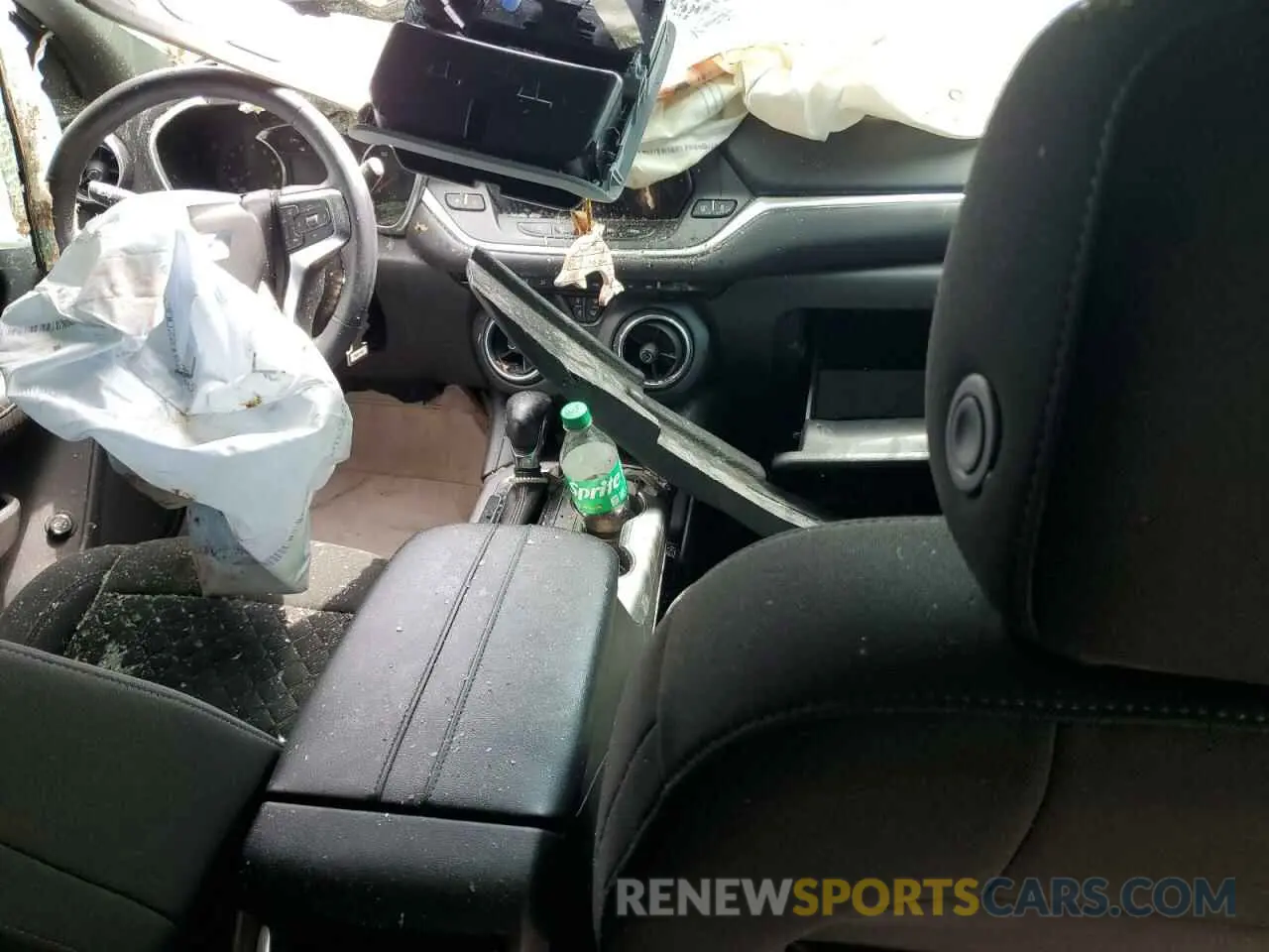 8 fotografías del automóvil dañado 3GNKBBRA6LS589568 CHEVROLET BLAZER 2020