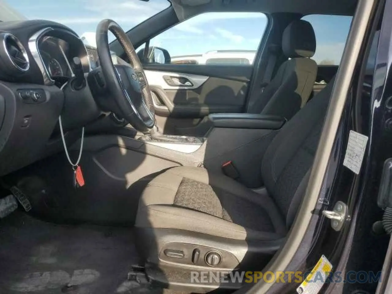 7 fotografías del automóvil dañado 3GNKBBRA7LS592592 CHEVROLET BLAZER 2020
