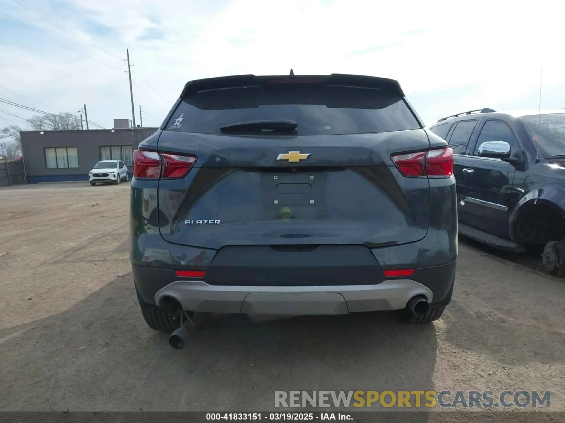 16 fotografías del automóvil dañado 3GNKBBRA9LS595817 CHEVROLET BLAZER 2020