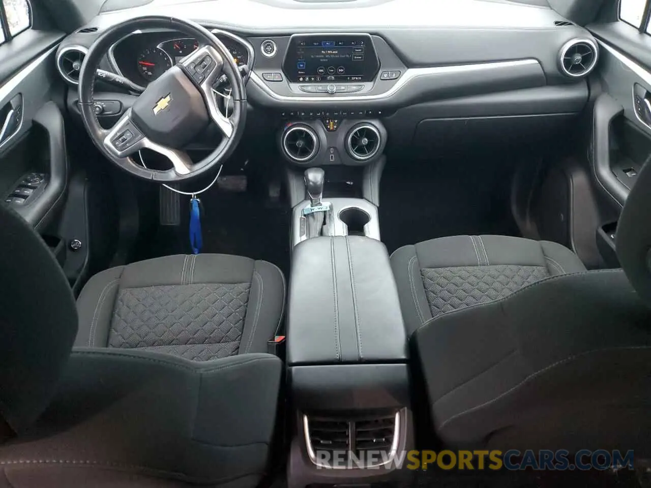 8 fotografías del automóvil dañado 3GNKBCR43LS678594 CHEVROLET BLAZER 2020
