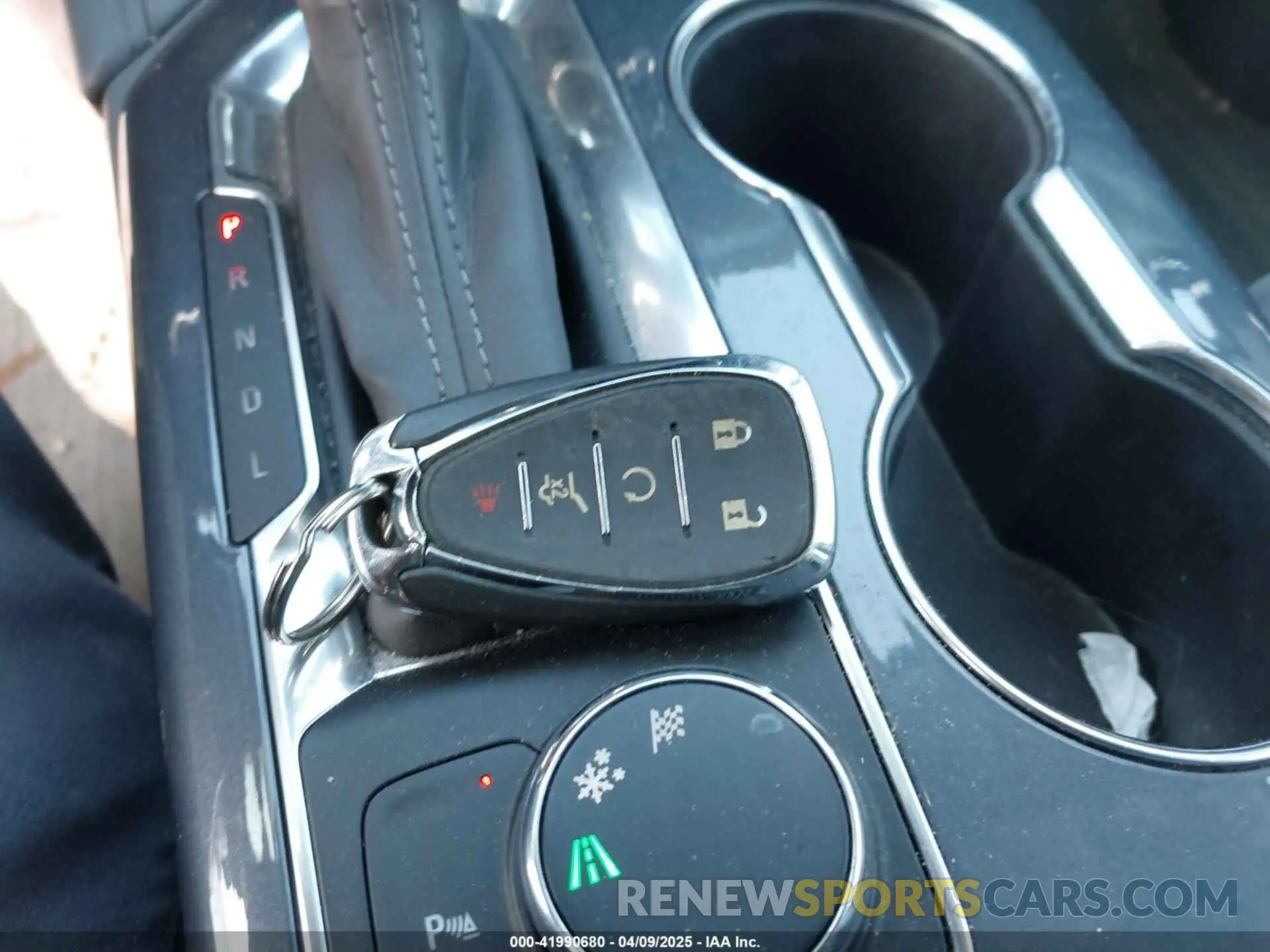 11 fotografías del automóvil dañado 3GNKBCR49LS632879 CHEVROLET BLAZER 2020