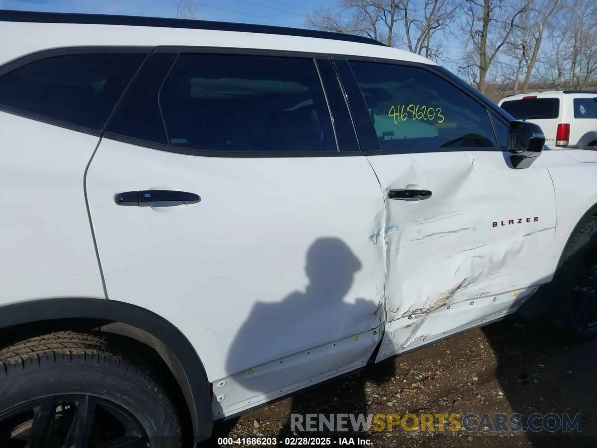 13 fotografías del automóvil dañado 3GNKBCR4XLS698213 CHEVROLET BLAZER 2020