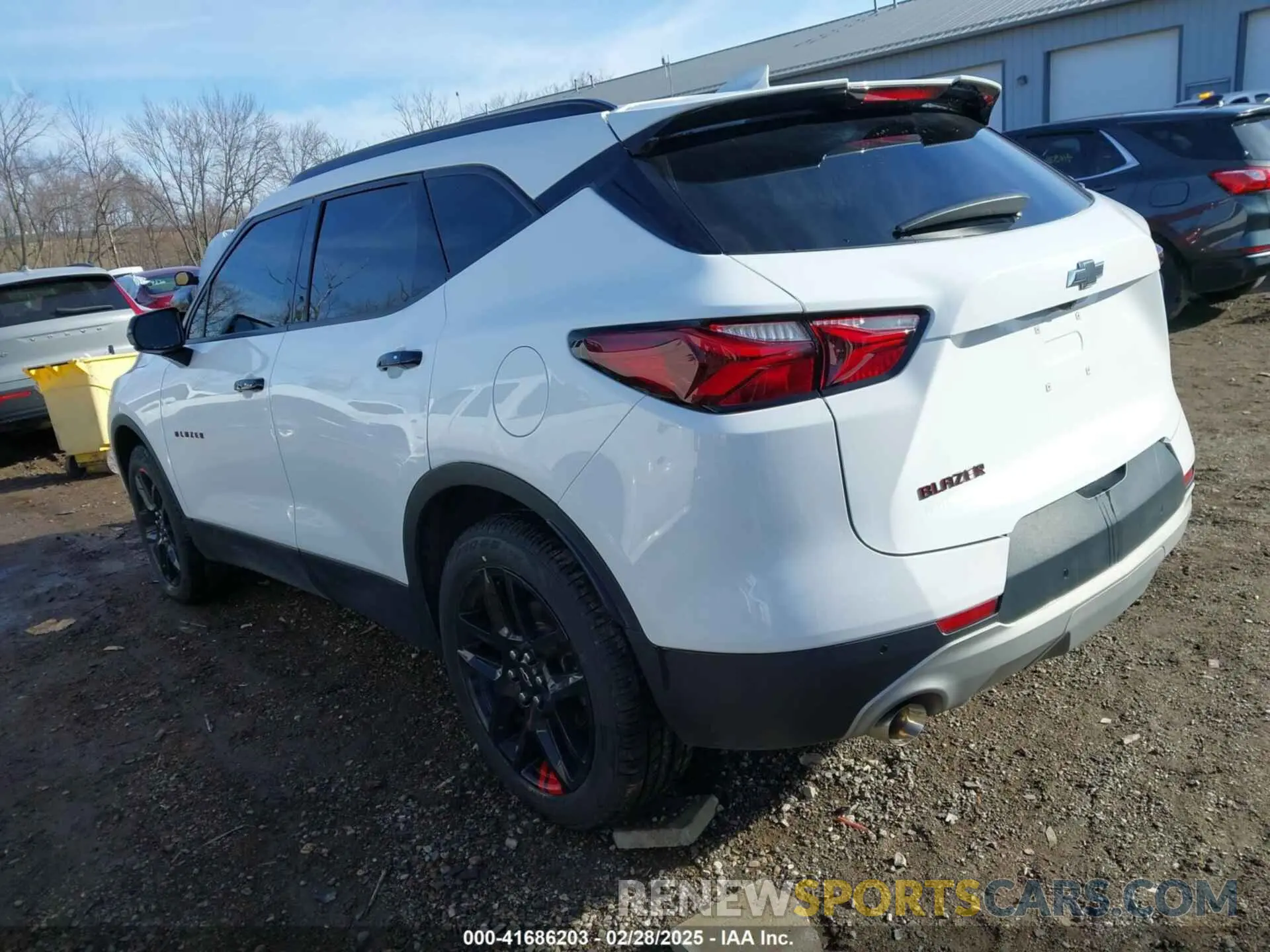 3 fotografías del automóvil dañado 3GNKBCR4XLS698213 CHEVROLET BLAZER 2020