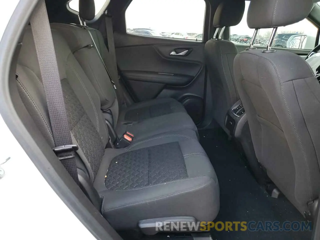 11 fotografías del automóvil dañado 3GNKBCRS0LS599527 CHEVROLET BLAZER 2020