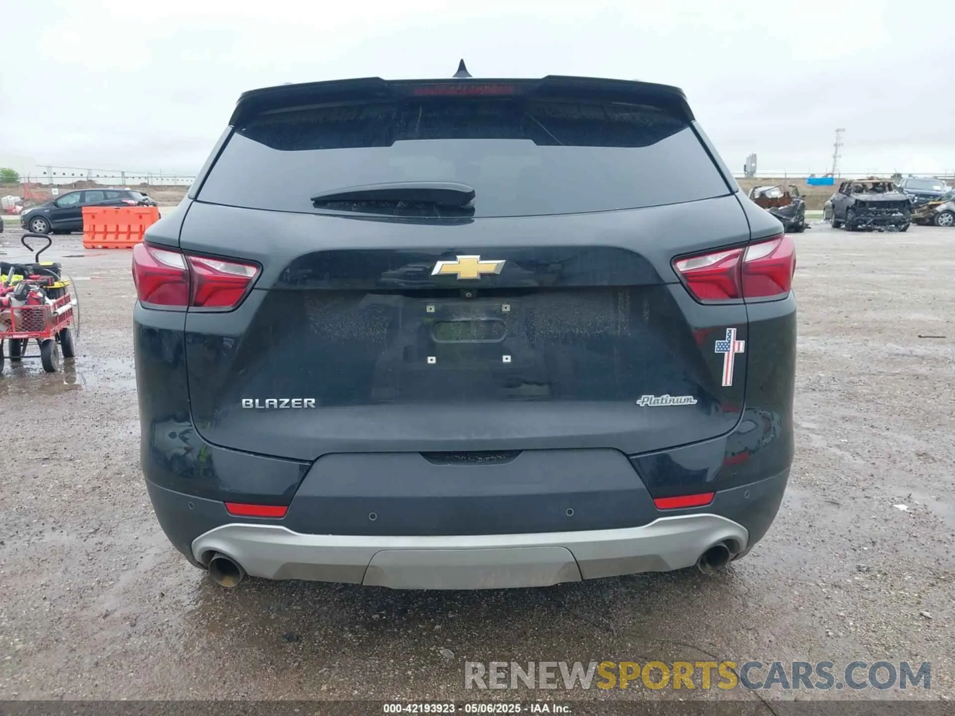 16 fotografías del automóvil dañado 3GNKBCRS0LS616603 CHEVROLET BLAZER 2020