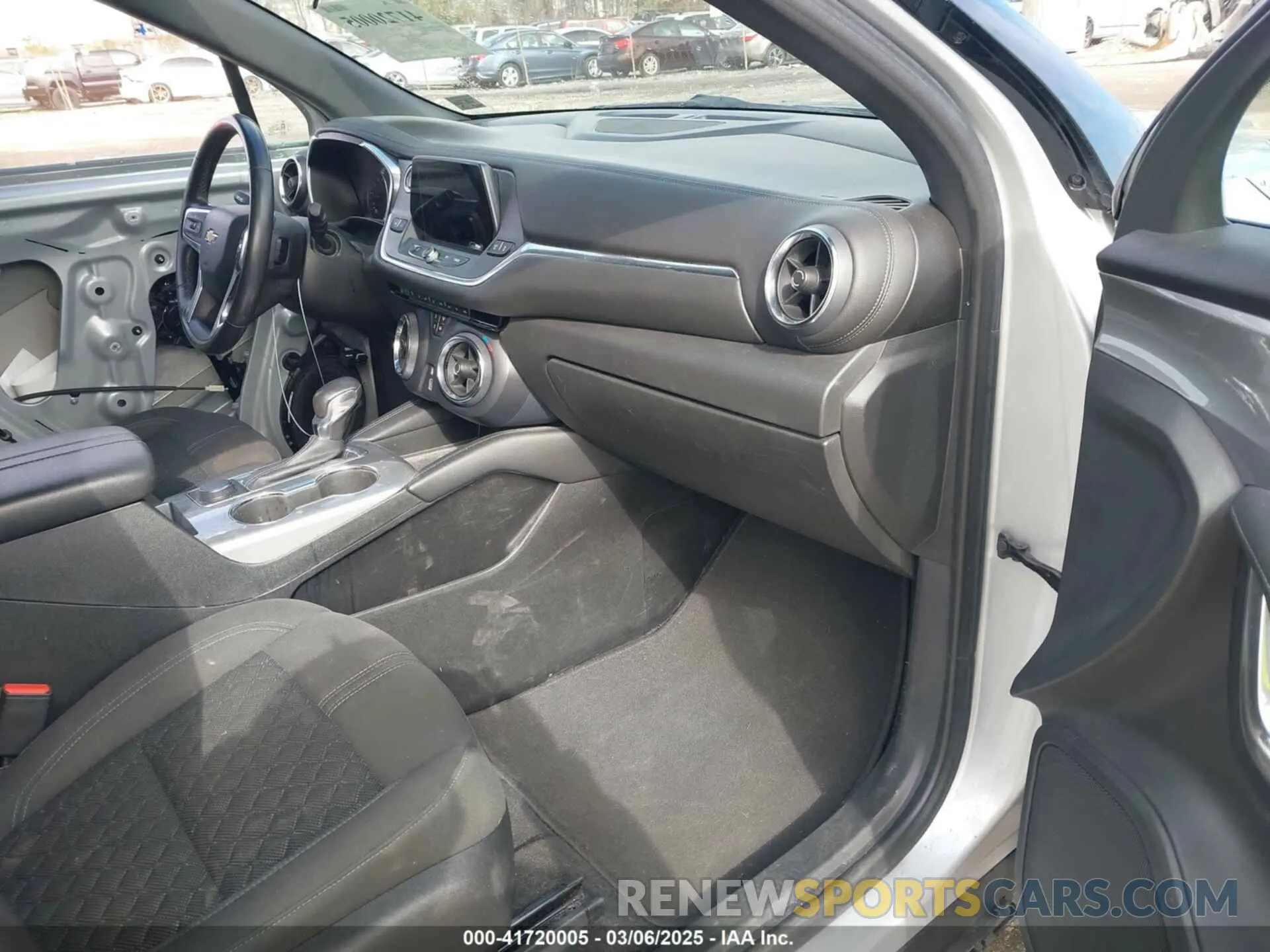 5 fotografías del automóvil dañado 3GNKBCRS6LS596504 CHEVROLET BLAZER 2020