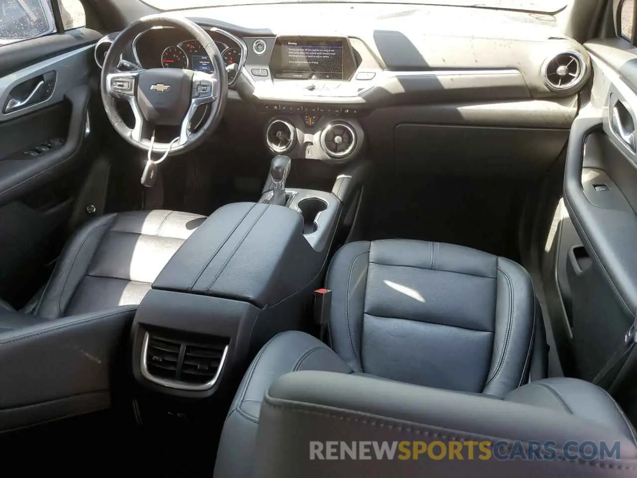 8 fotografías del automóvil dañado 3GNKBDRS3LS530997 CHEVROLET BLAZER 2020