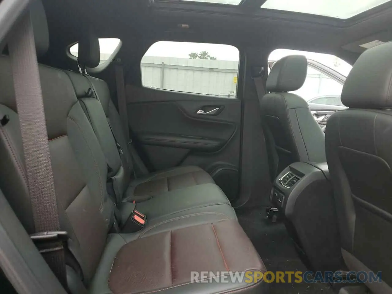 12 fotografías del automóvil dañado 3GNKBERS2LS710607 CHEVROLET BLAZER 2020