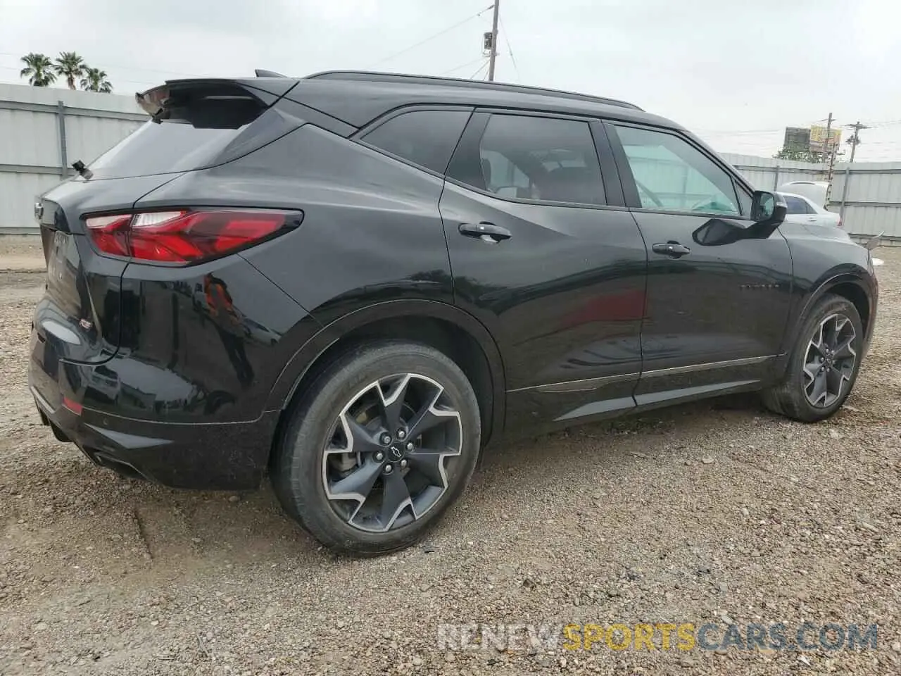 3 fotografías del automóvil dañado 3GNKBERS2LS710607 CHEVROLET BLAZER 2020