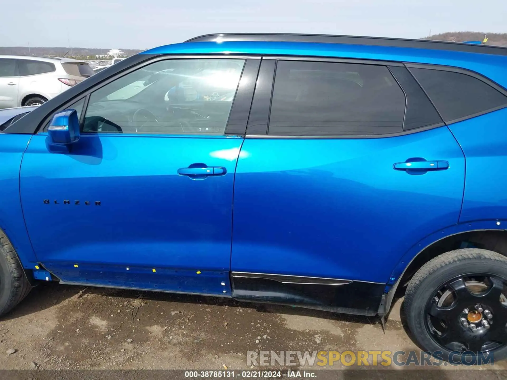 15 fotografías del automóvil dañado 3GNKBERS3LS644651 CHEVROLET BLAZER 2020