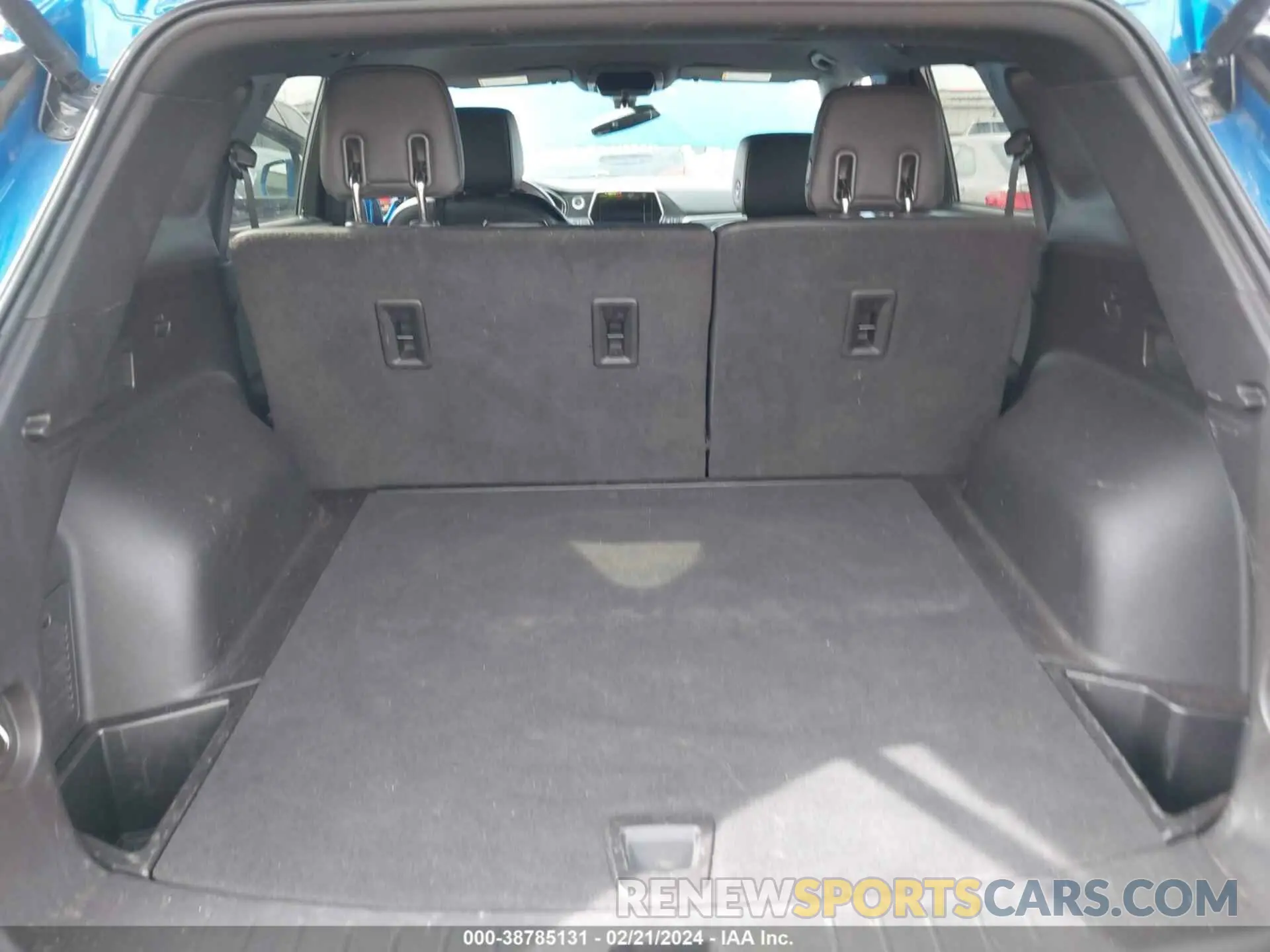 8 fotografías del automóvil dañado 3GNKBERS3LS644651 CHEVROLET BLAZER 2020