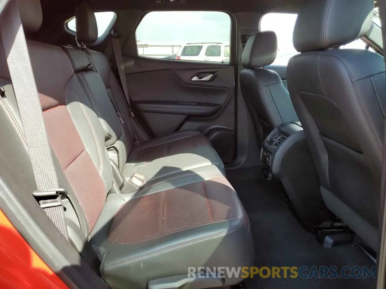 11 fotografías del automóvil dañado 3GNKBERS9LS661048 CHEVROLET BLAZER 2020