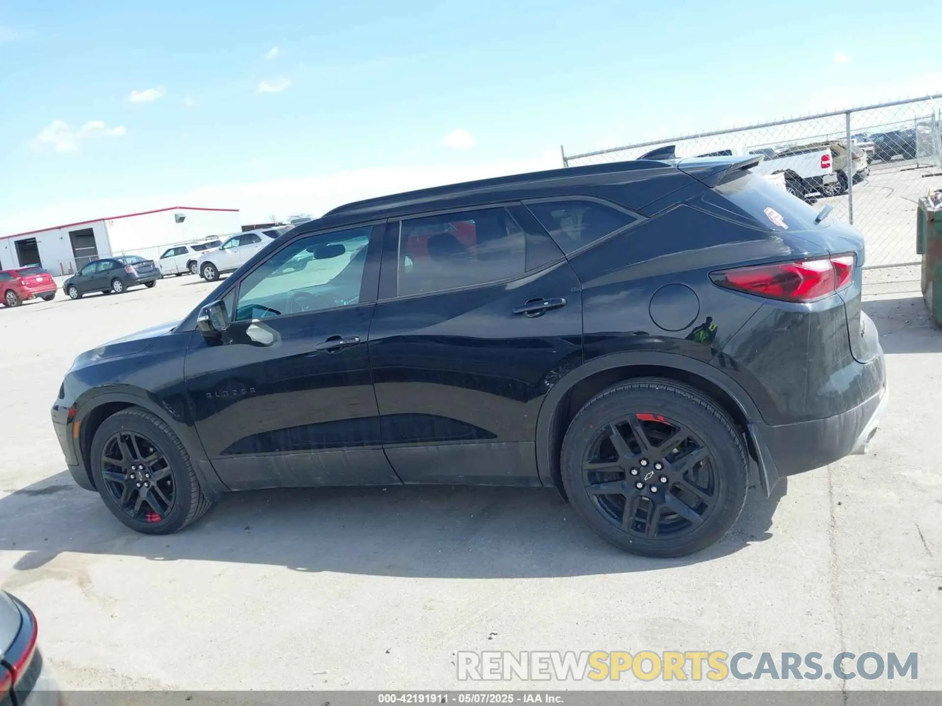 14 fotografías del automóvil dañado 3GNKBHRS4LS608775 CHEVROLET BLAZER 2020