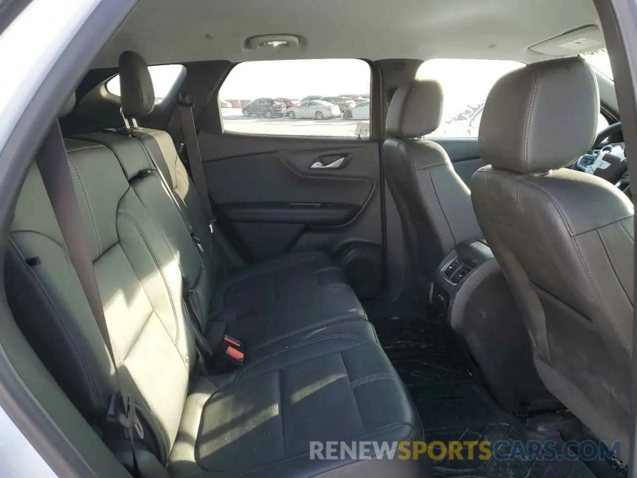 11 fotografías del automóvil dañado 3GNKBJR41LS654024 CHEVROLET BLAZER 2020