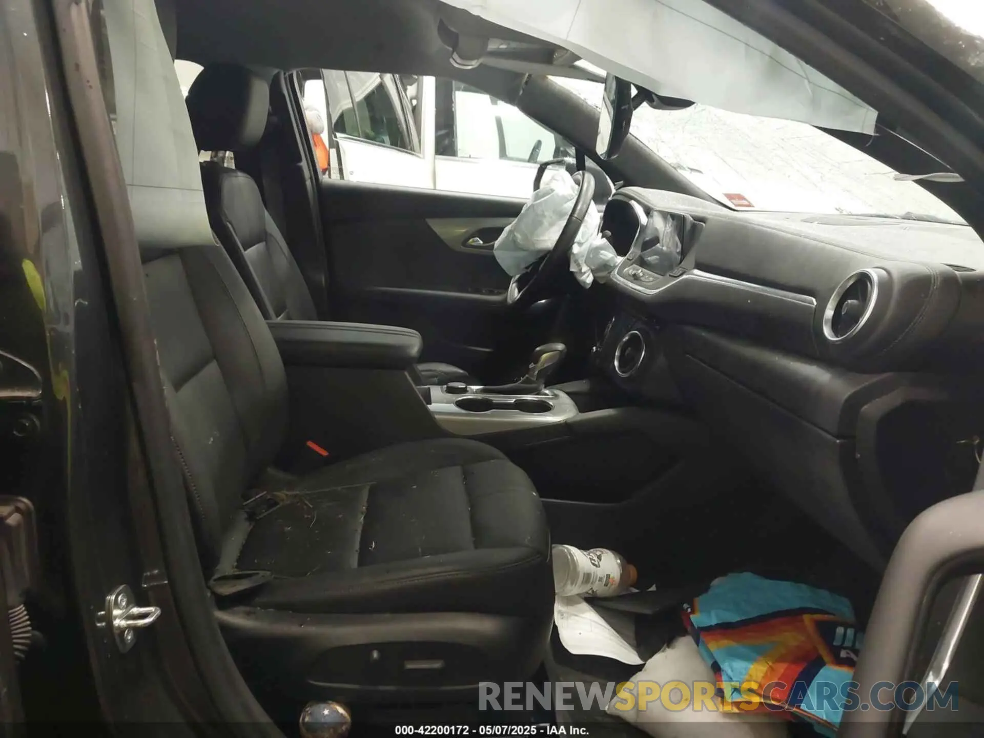 5 fotografías del automóvil dañado 3GNKBJR46LS655282 CHEVROLET BLAZER 2020