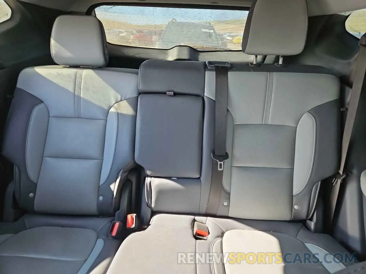 10 fotografías del automóvil dañado 3GNKBJR49LS659679 CHEVROLET BLAZER 2020
