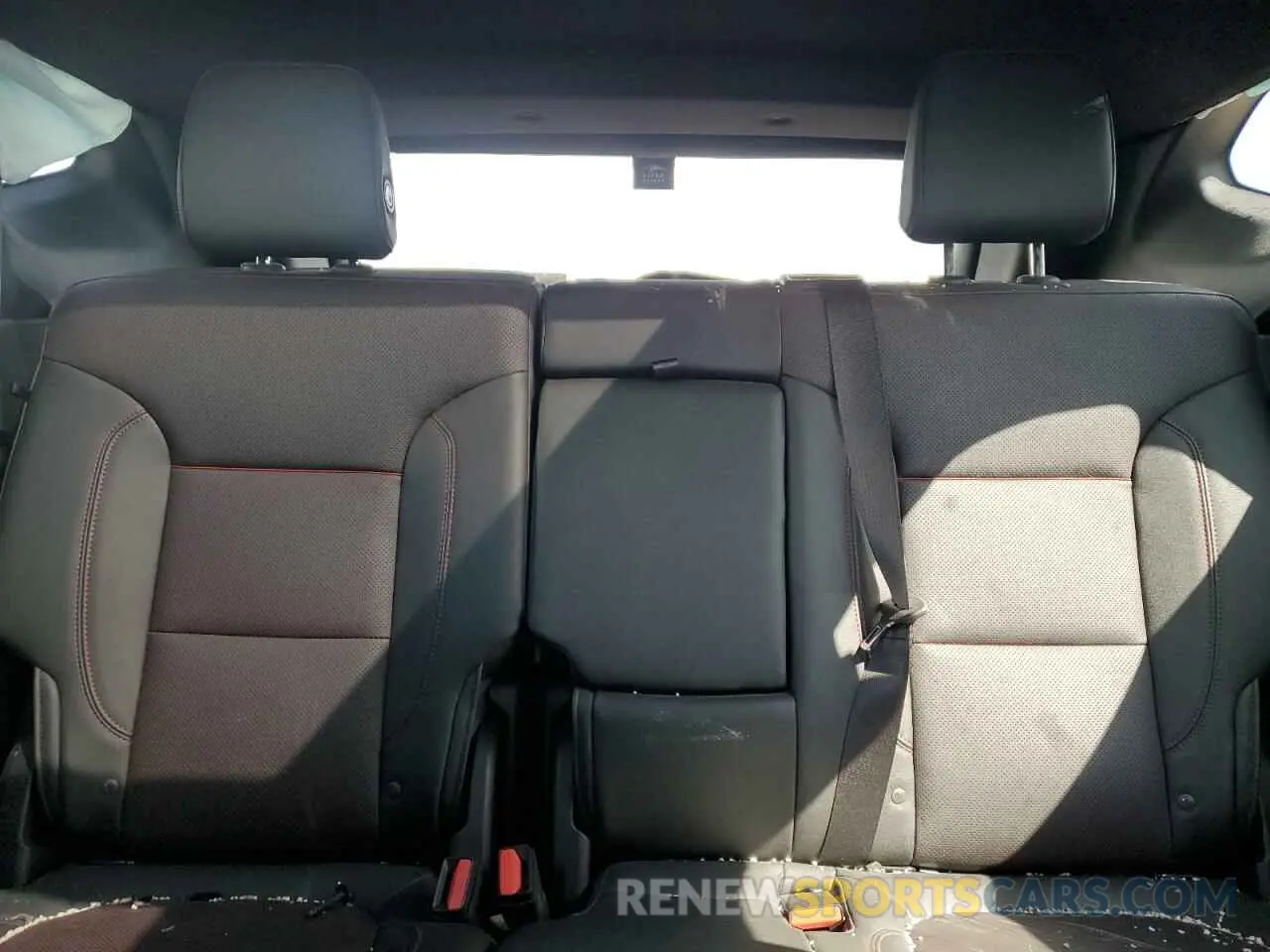 10 fotografías del automóvil dañado 3GNKBKRS3LS624009 CHEVROLET BLAZER 2020