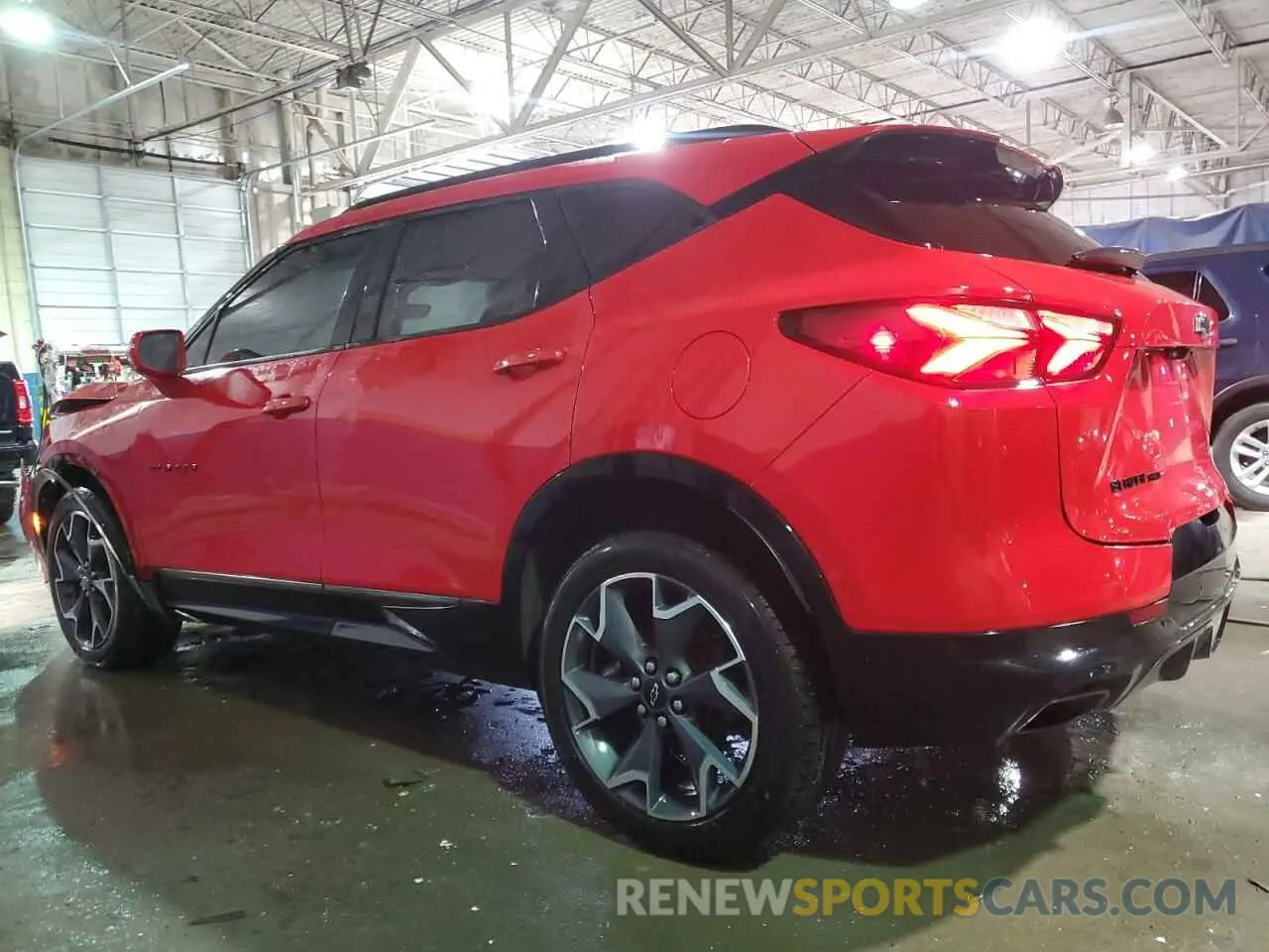 2 fotografías del automóvil dañado 3GNKBKRS6LS539942 CHEVROLET BLAZER 2020