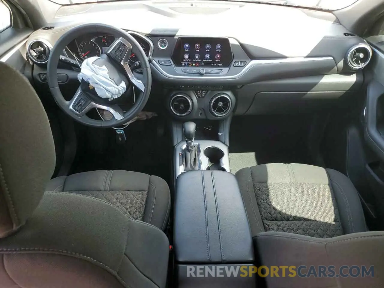 8 fotografías del automóvil dañado 3GNKBBRA2MS537209 CHEVROLET BLAZER 2021