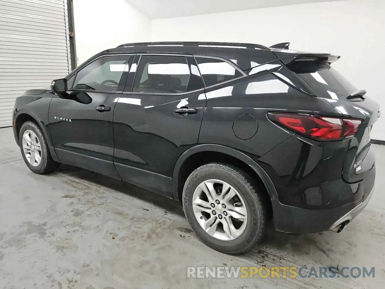 2 fotografías del automóvil dañado 3GNKBBRA7MS538081 CHEVROLET BLAZER 2021