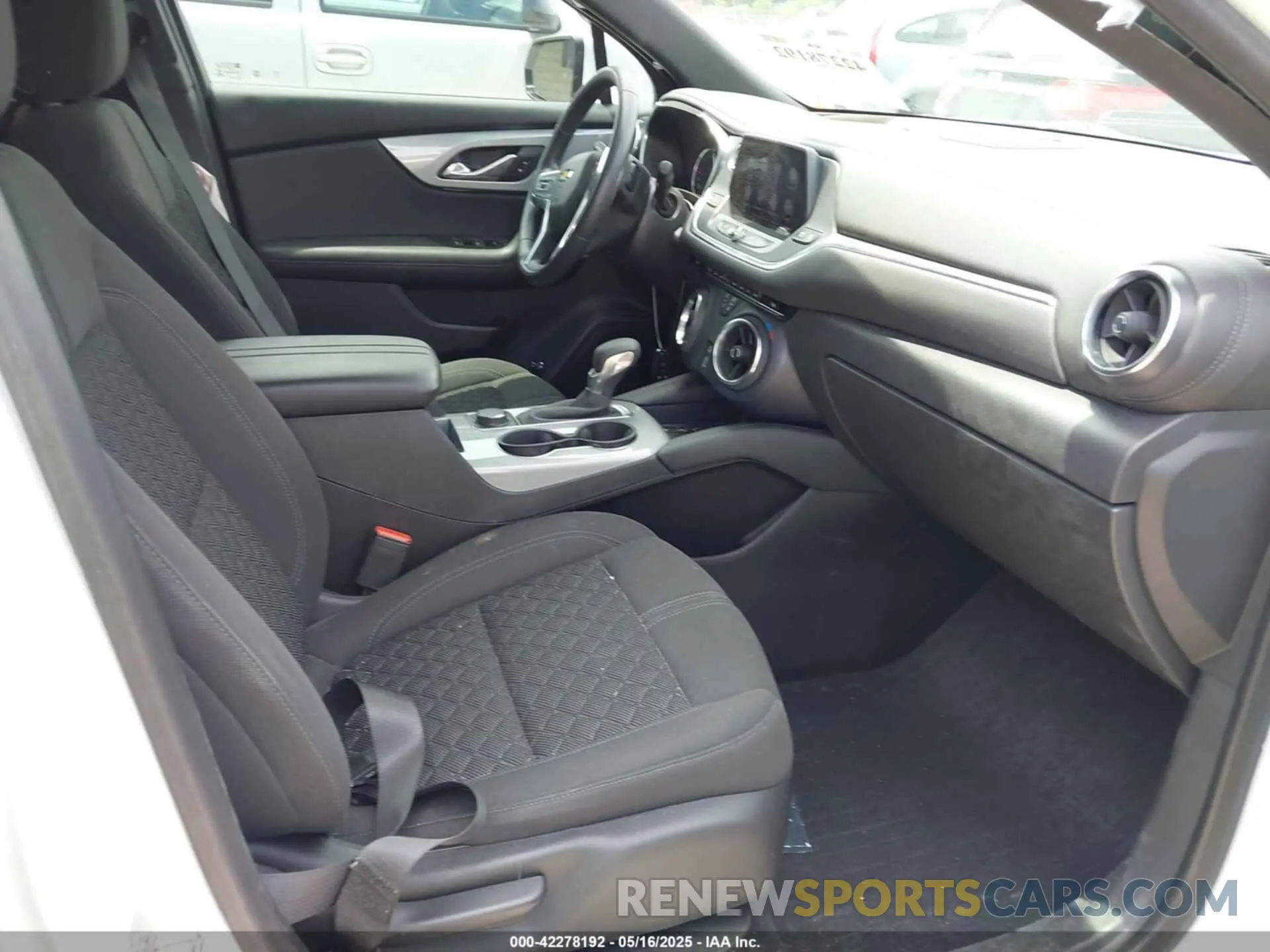 5 fotografías del automóvil dañado 3GNKBBRA9MS509987 CHEVROLET BLAZER 2021