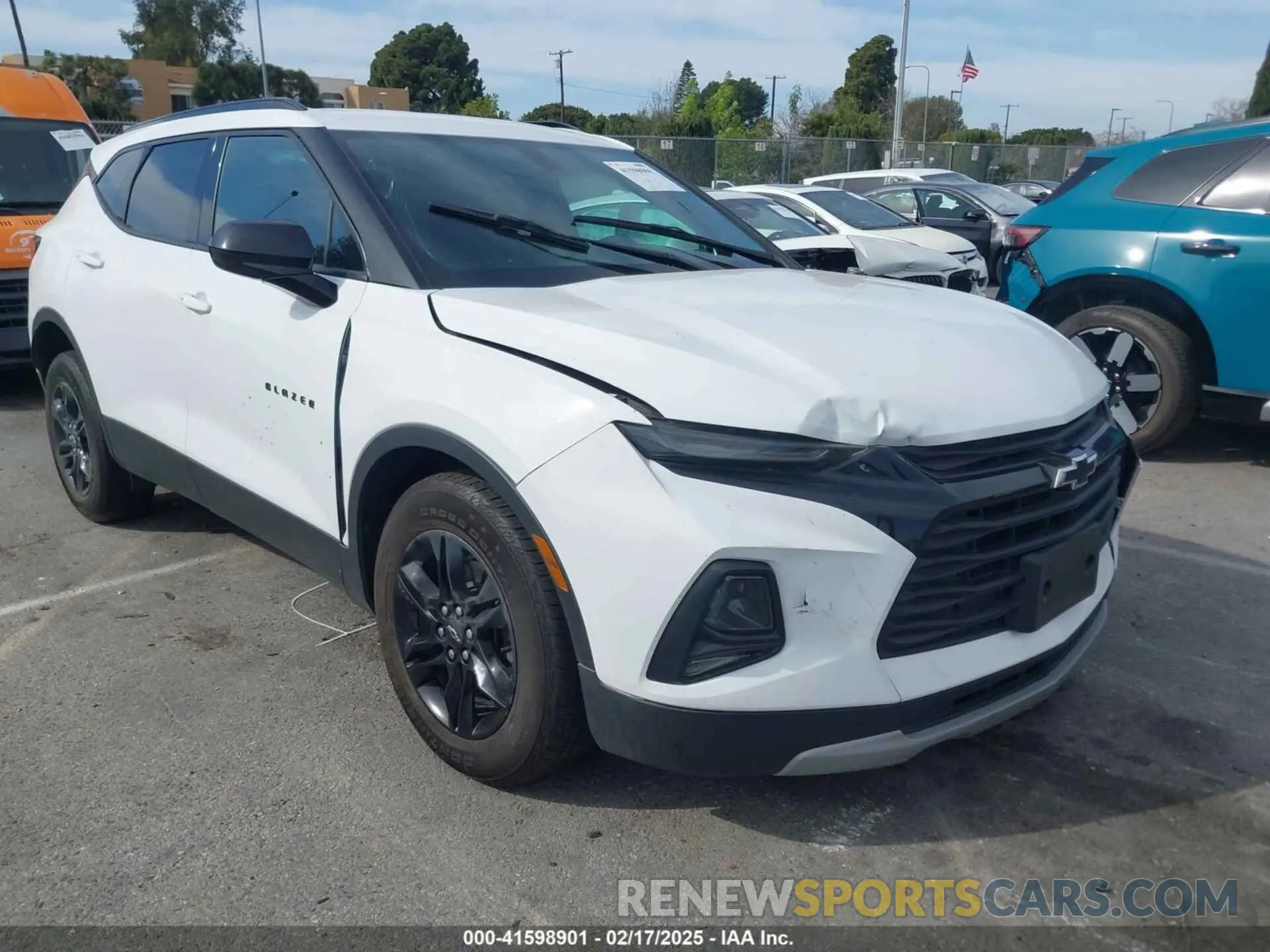 1 fotografías del automóvil dañado 3GNKBBRAXMS569647 CHEVROLET BLAZER 2021