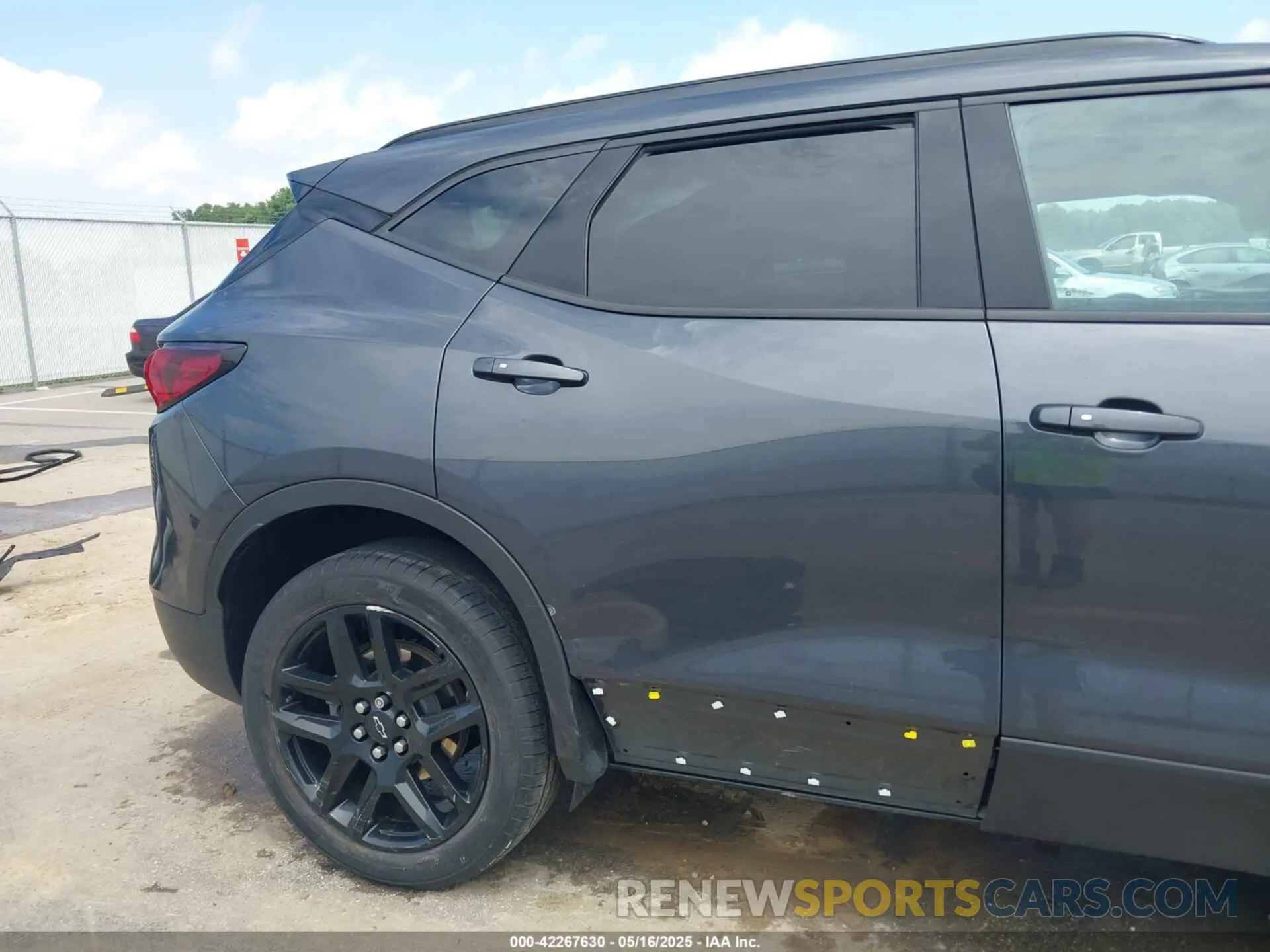 6 fotografías del automóvil dañado 3GNKBCRS0MS584432 CHEVROLET BLAZER 2021