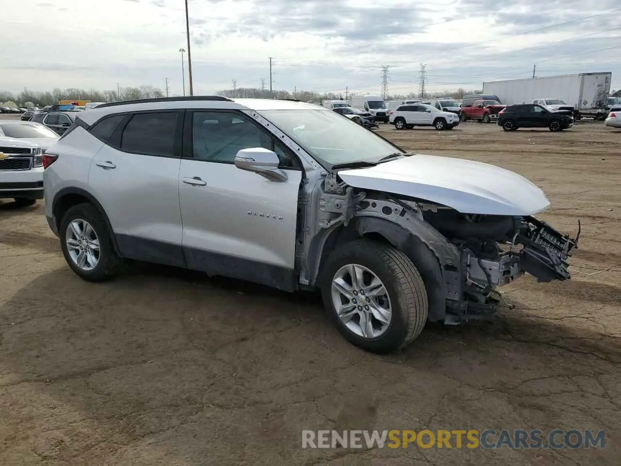 4 fotografías del automóvil dañado 3GNKBCRS1MS564223 CHEVROLET BLAZER 2021