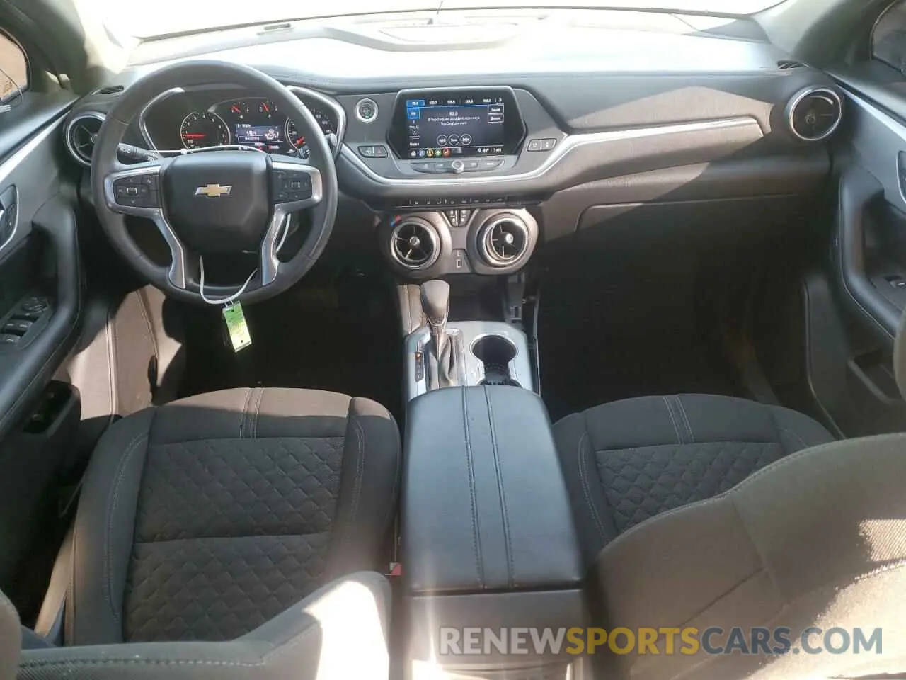 8 fotografías del automóvil dañado 3GNKBCRS1MS565257 CHEVROLET BLAZER 2021