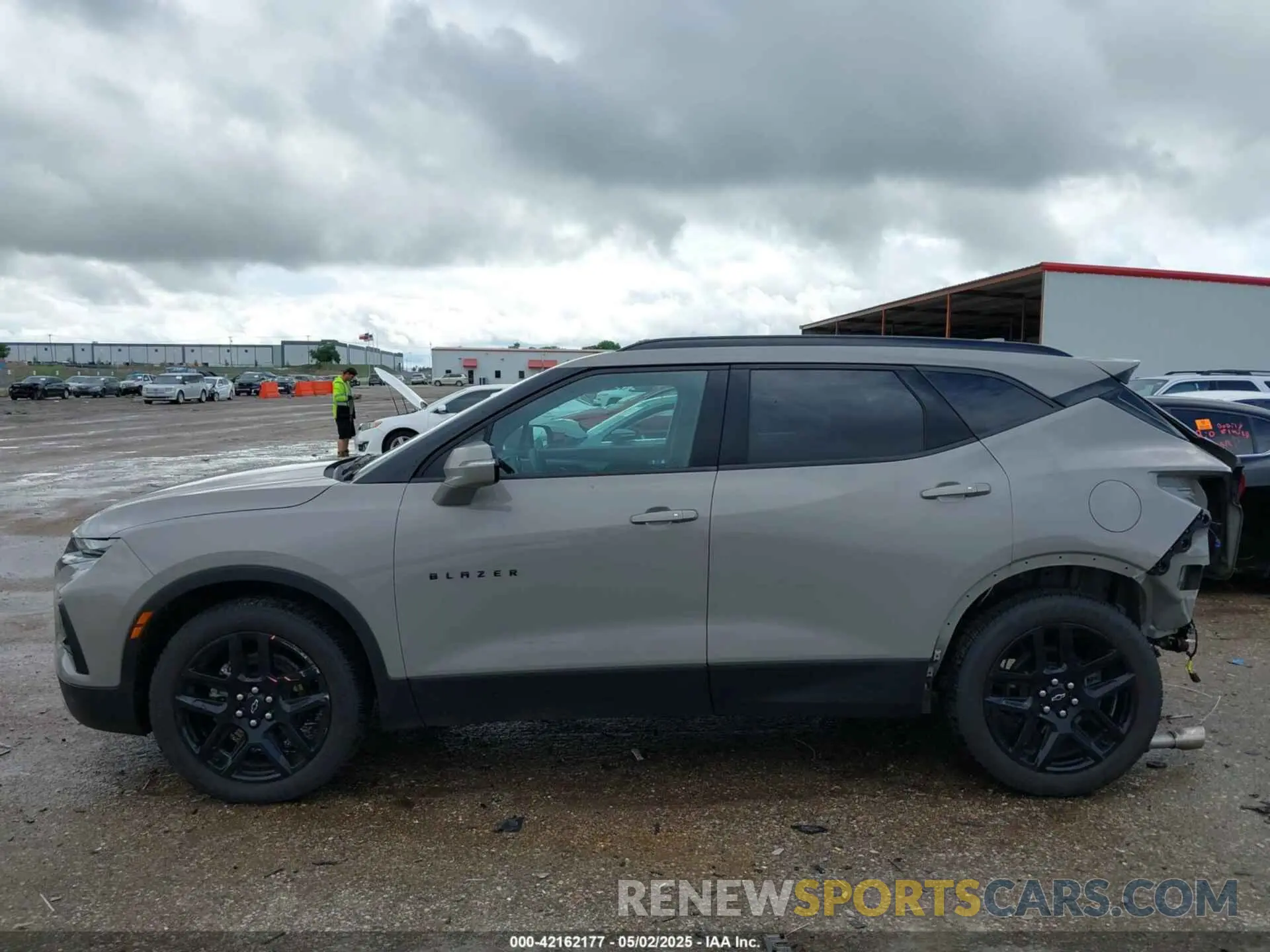 14 fotografías del automóvil dañado 3GNKBCRS4MS563177 CHEVROLET BLAZER 2021