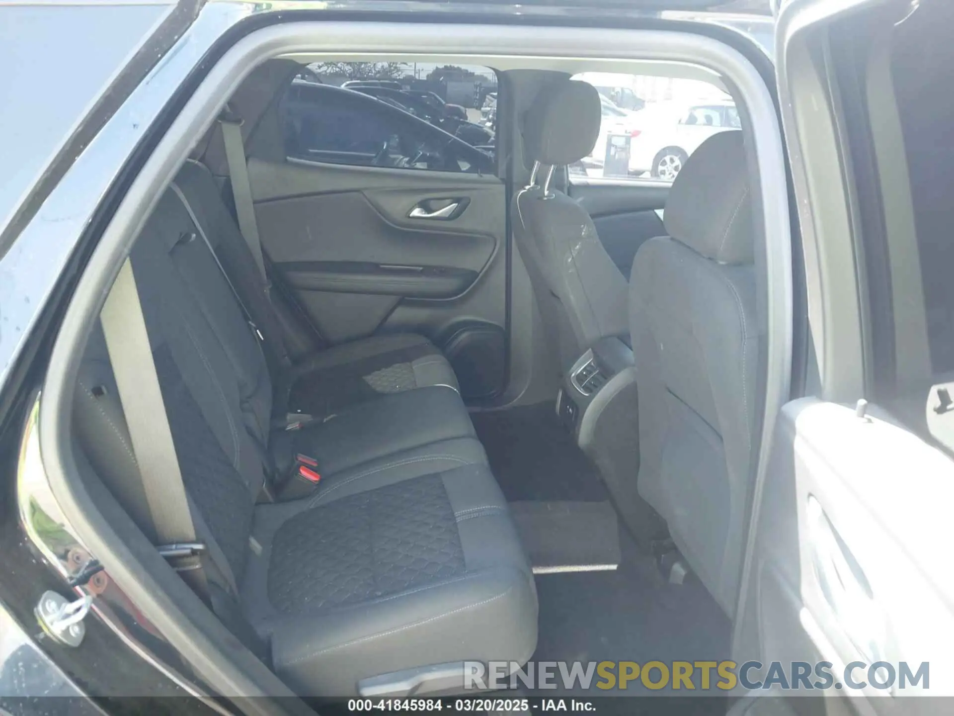 8 fotografías del automóvil dañado 3GNKBCRS6MS500419 CHEVROLET BLAZER 2021