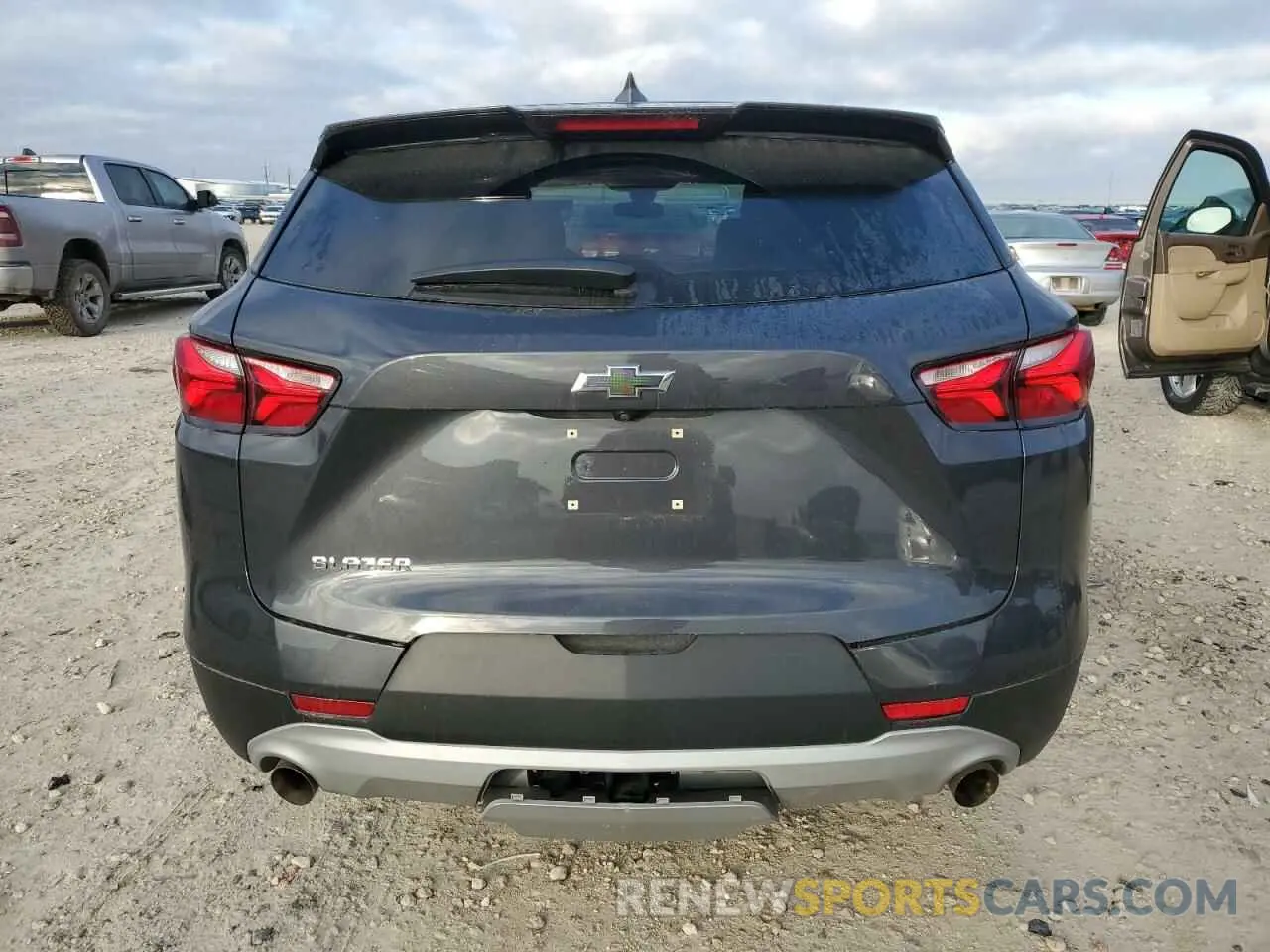 6 fotografías del automóvil dañado 3GNKBCRS6MS570941 CHEVROLET BLAZER 2021