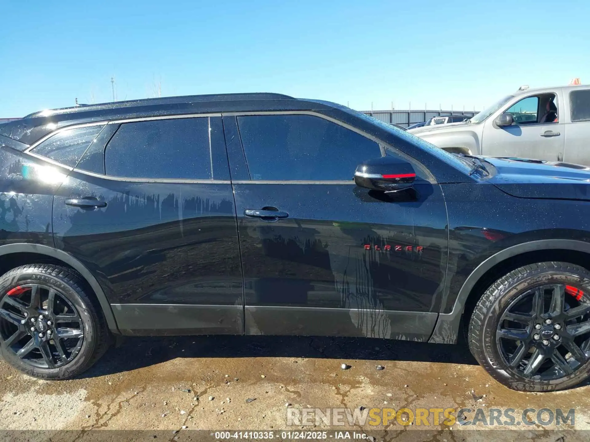 13 fotografías del automóvil dañado 3GNKBDRS8MS518961 CHEVROLET BLAZER 2021
