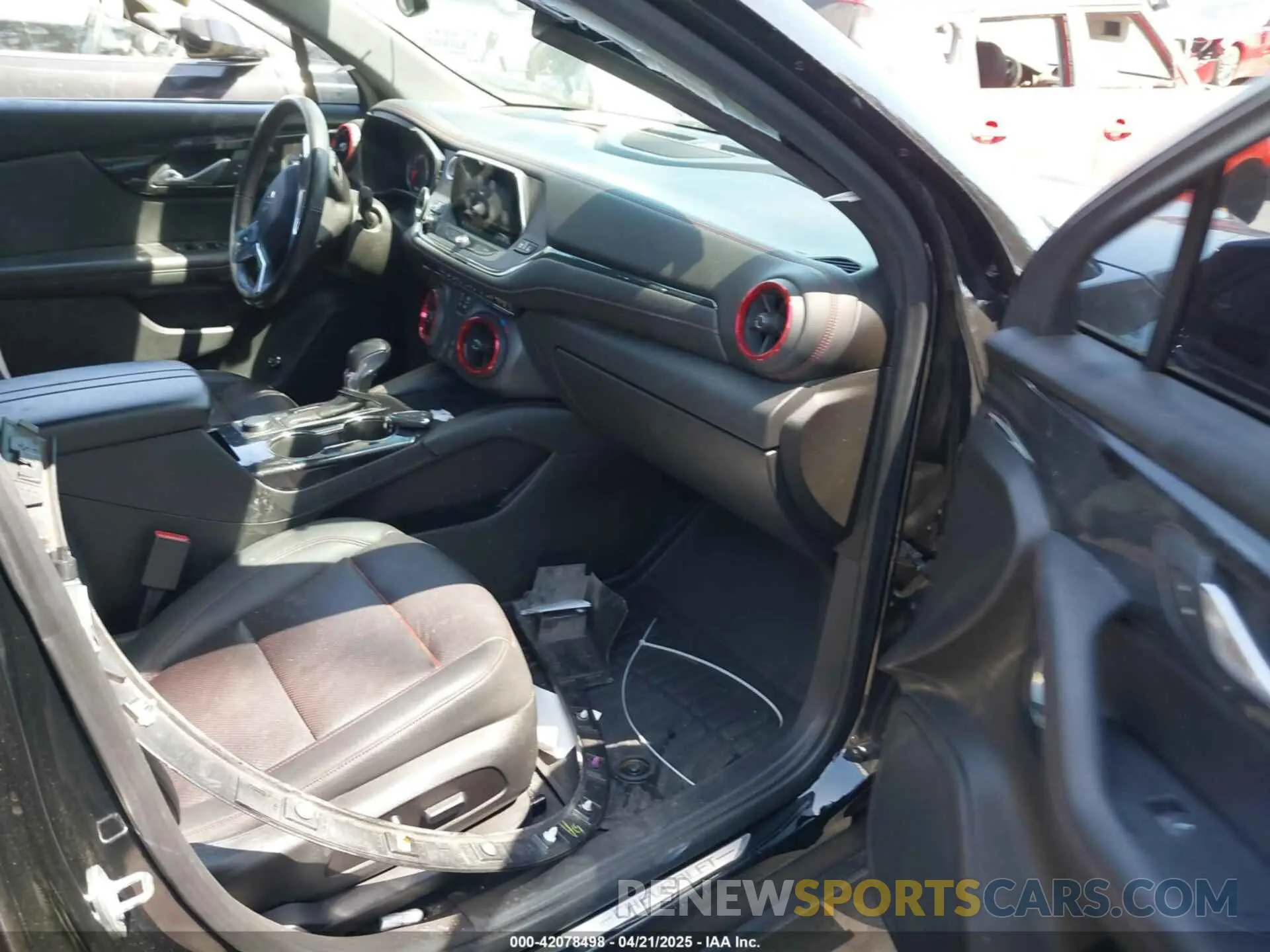 5 fotografías del automóvil dañado 3GNKBERS4MS523208 CHEVROLET BLAZER 2021