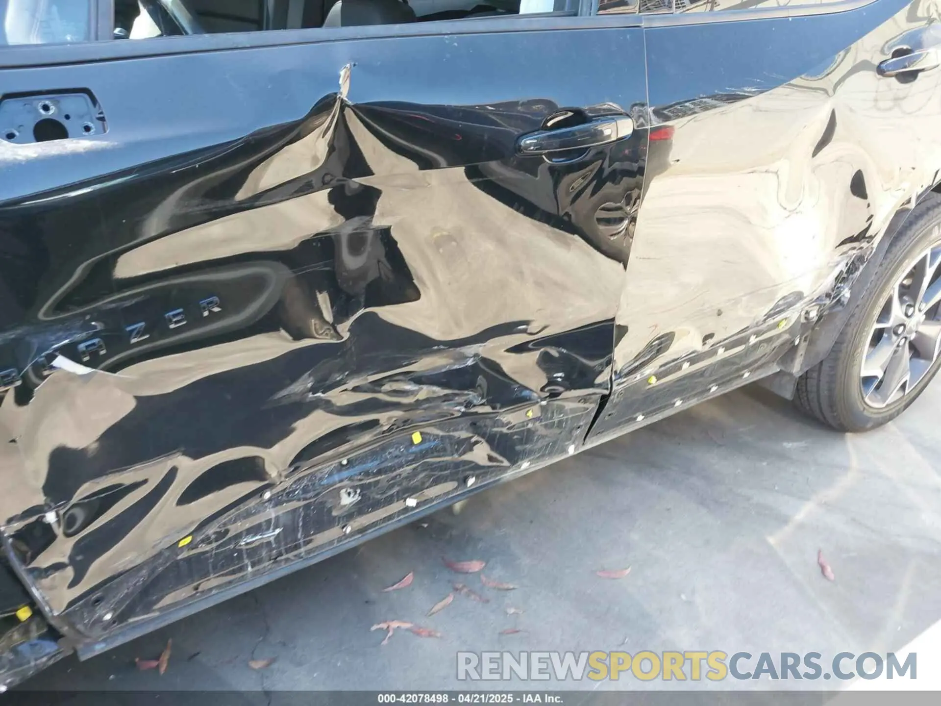 6 fotografías del automóvil dañado 3GNKBERS4MS523208 CHEVROLET BLAZER 2021