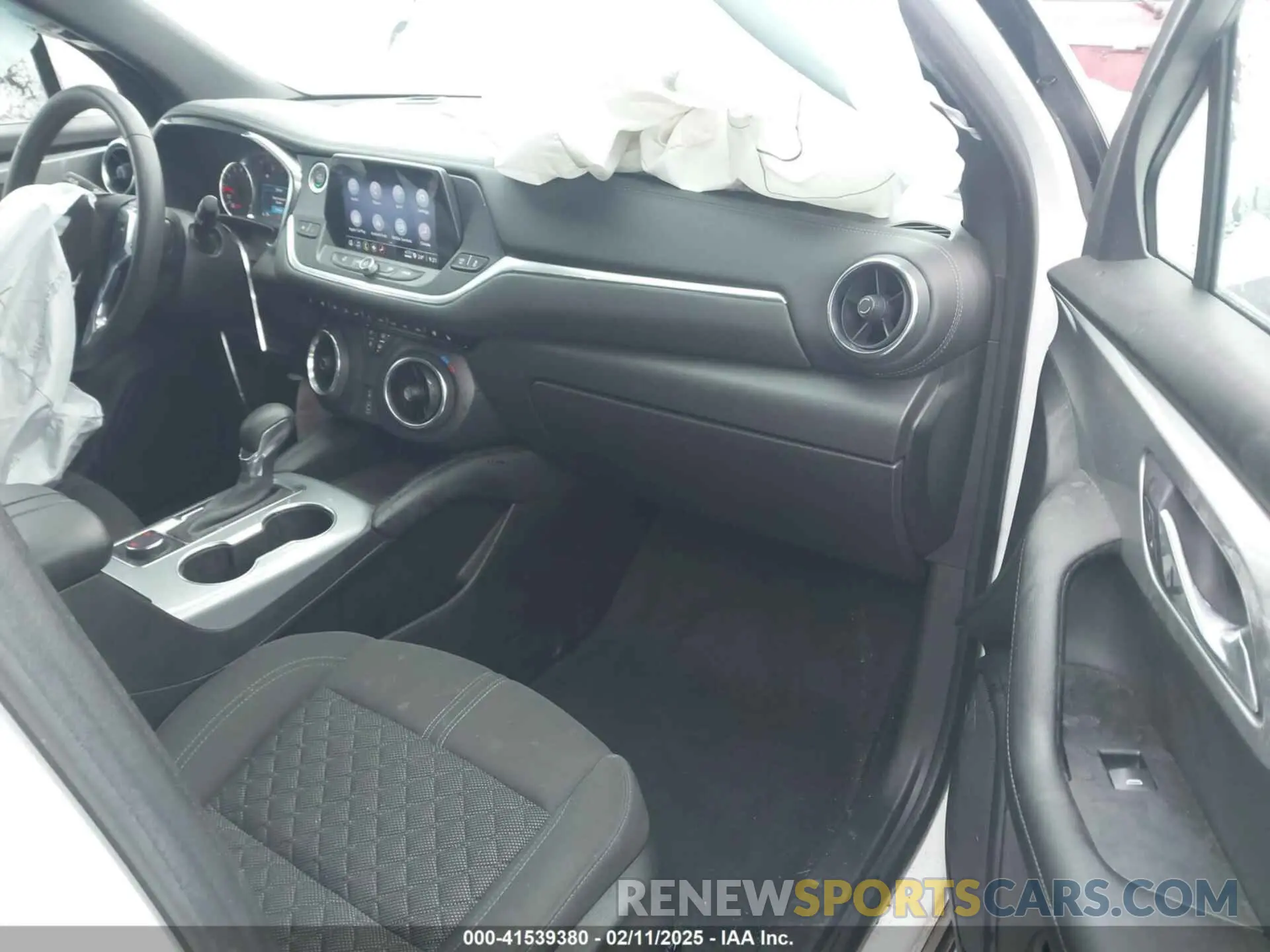 5 fotografías del automóvil dañado 3GNKBHR47MS562751 CHEVROLET BLAZER 2021