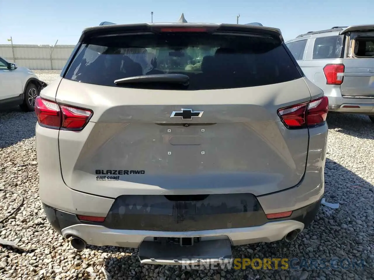 6 fotografías del automóvil dañado 3GNKBHRS3MS505347 CHEVROLET BLAZER 2021