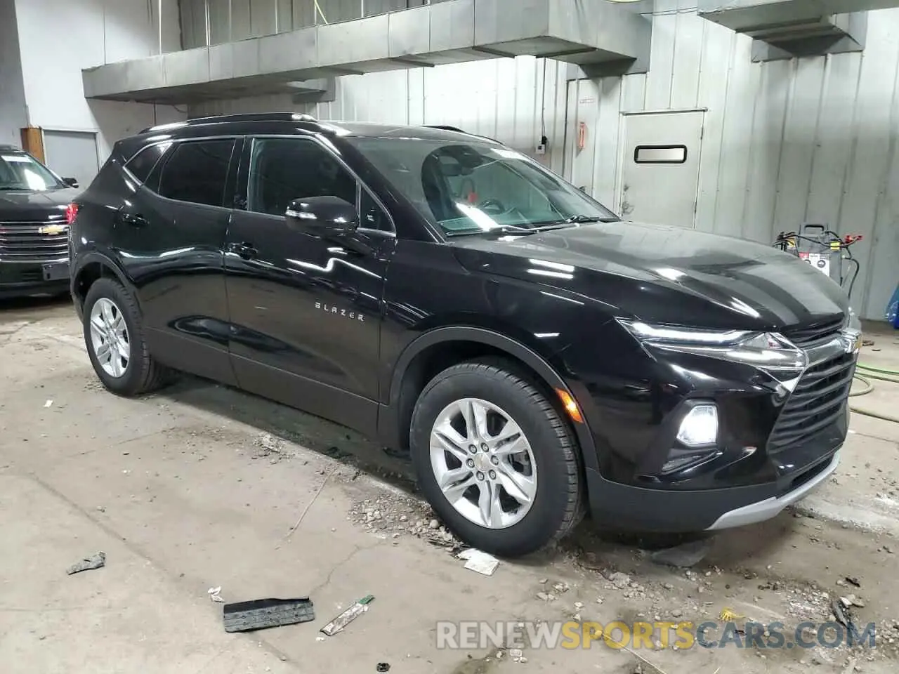 4 fotografías del automóvil dañado 3GNKBDRS0NS155265 CHEVROLET BLAZER 2022