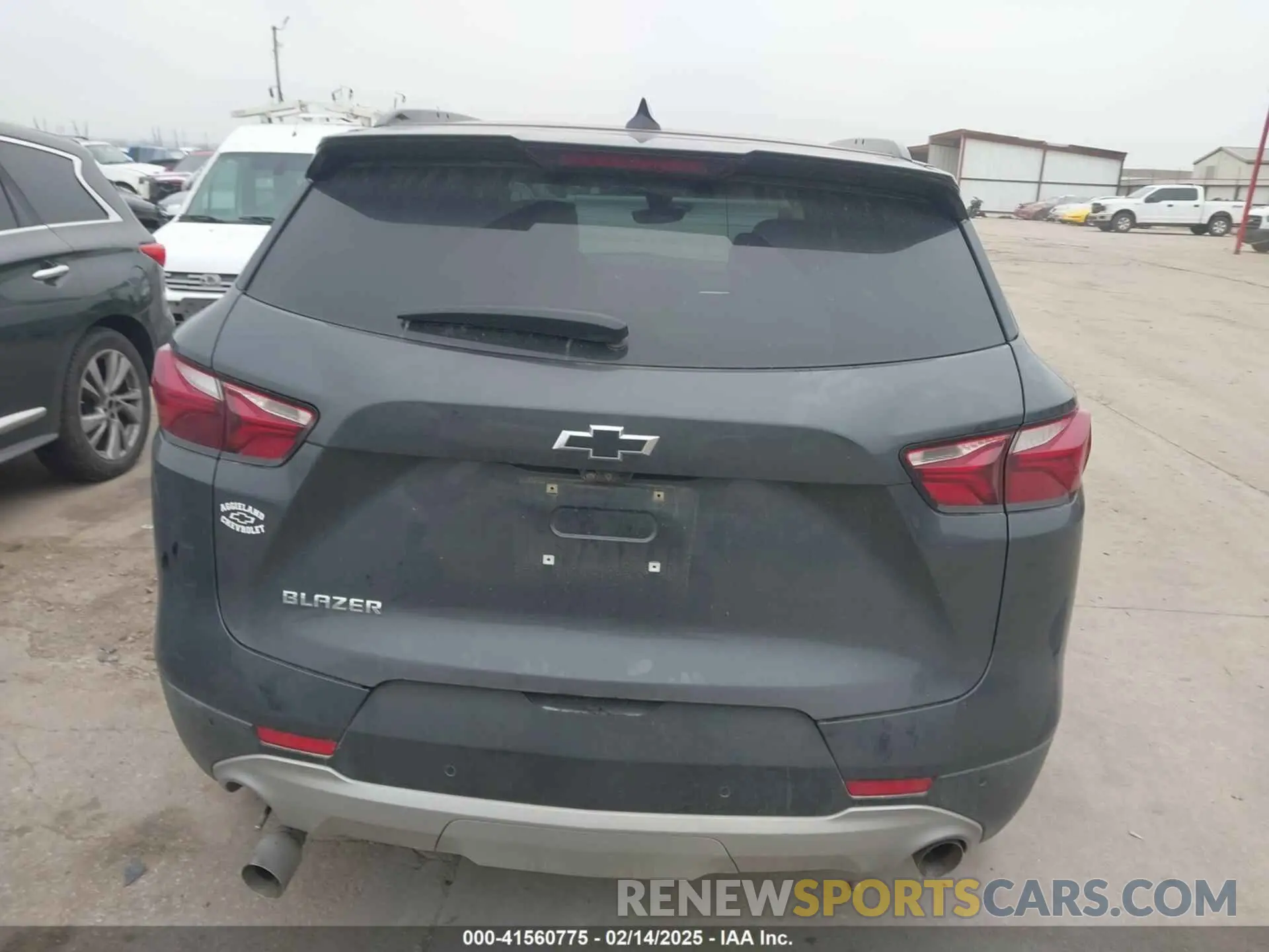 15 fotografías del automóvil dañado 3GNKBDRSXNS223071 CHEVROLET BLAZER 2022