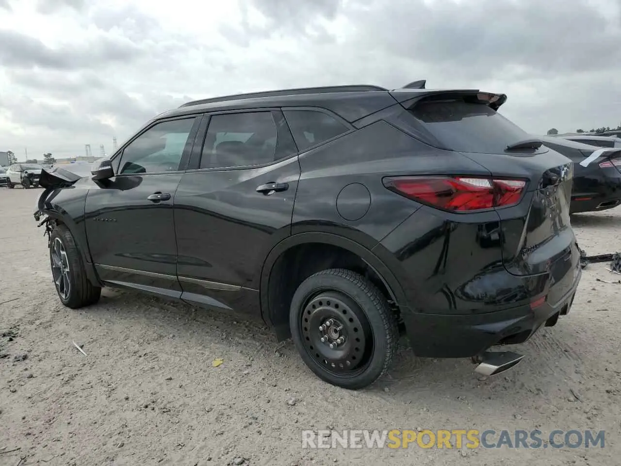2 fotografías del automóvil dañado 3GNKBERS0NS112129 CHEVROLET BLAZER 2022